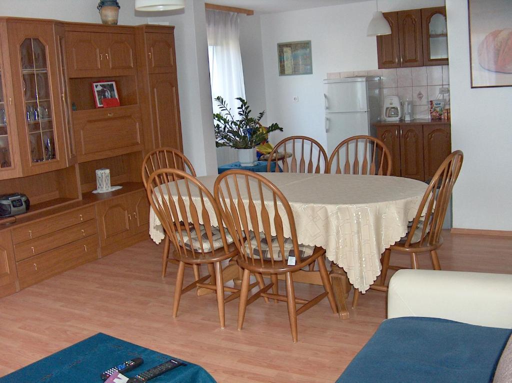 Apartments Ana Smoljanac Rom bilde